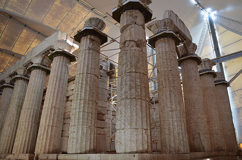Temple of bassae.jpg